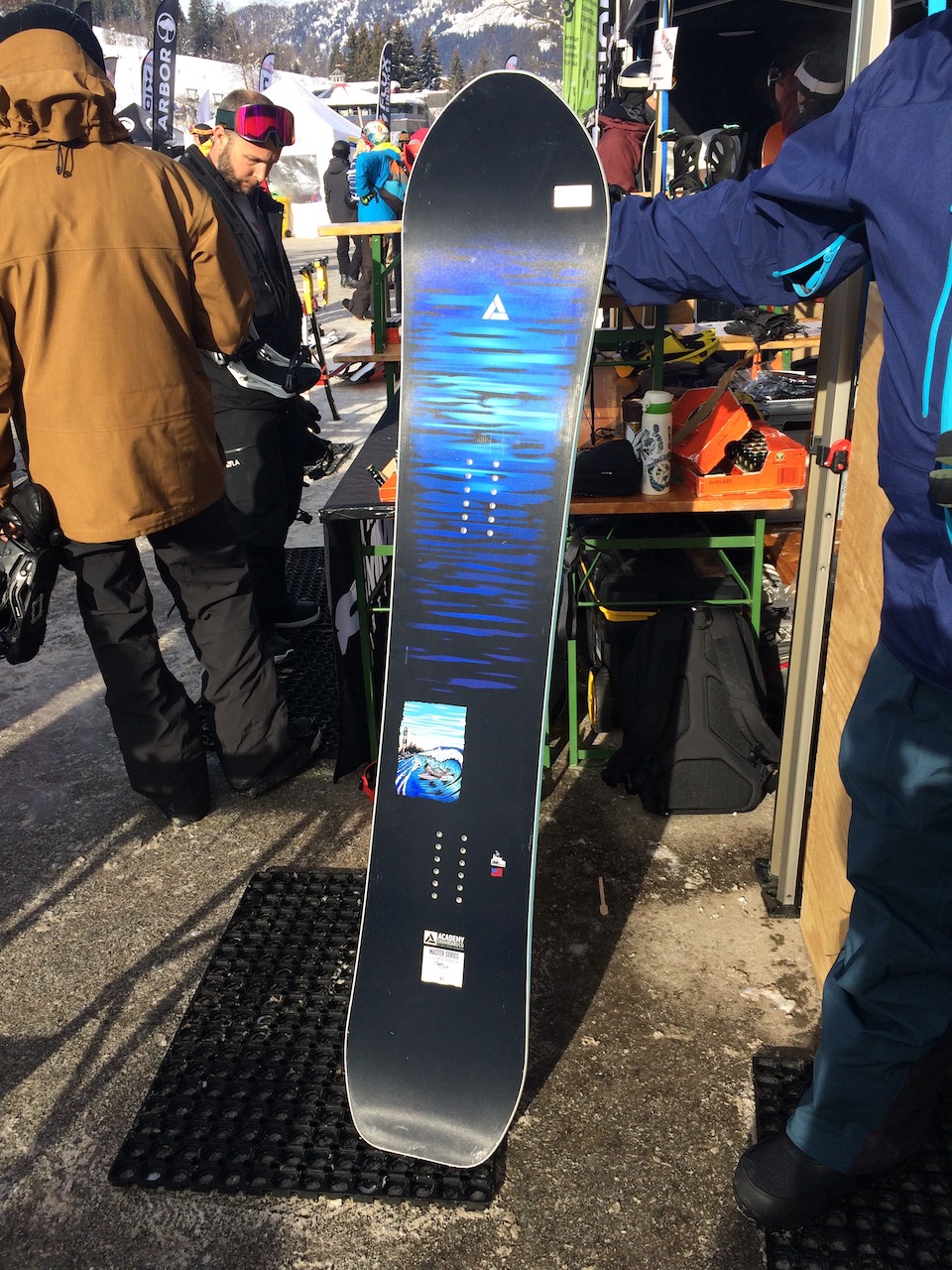 Academy’s Master all mountain camber board