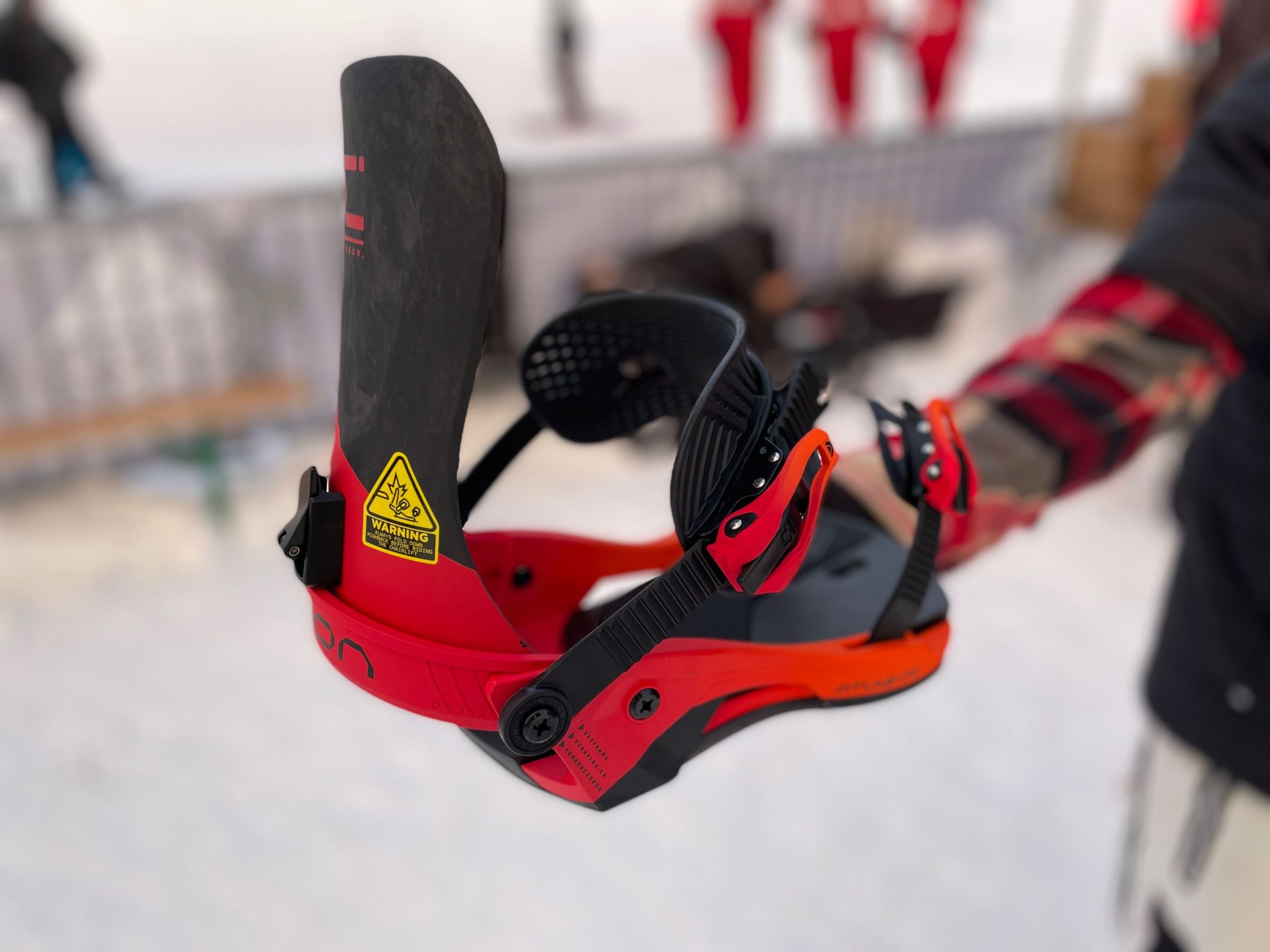 Union Bindings Atlas FC with forged carbon base plate and high back for lightness and strength