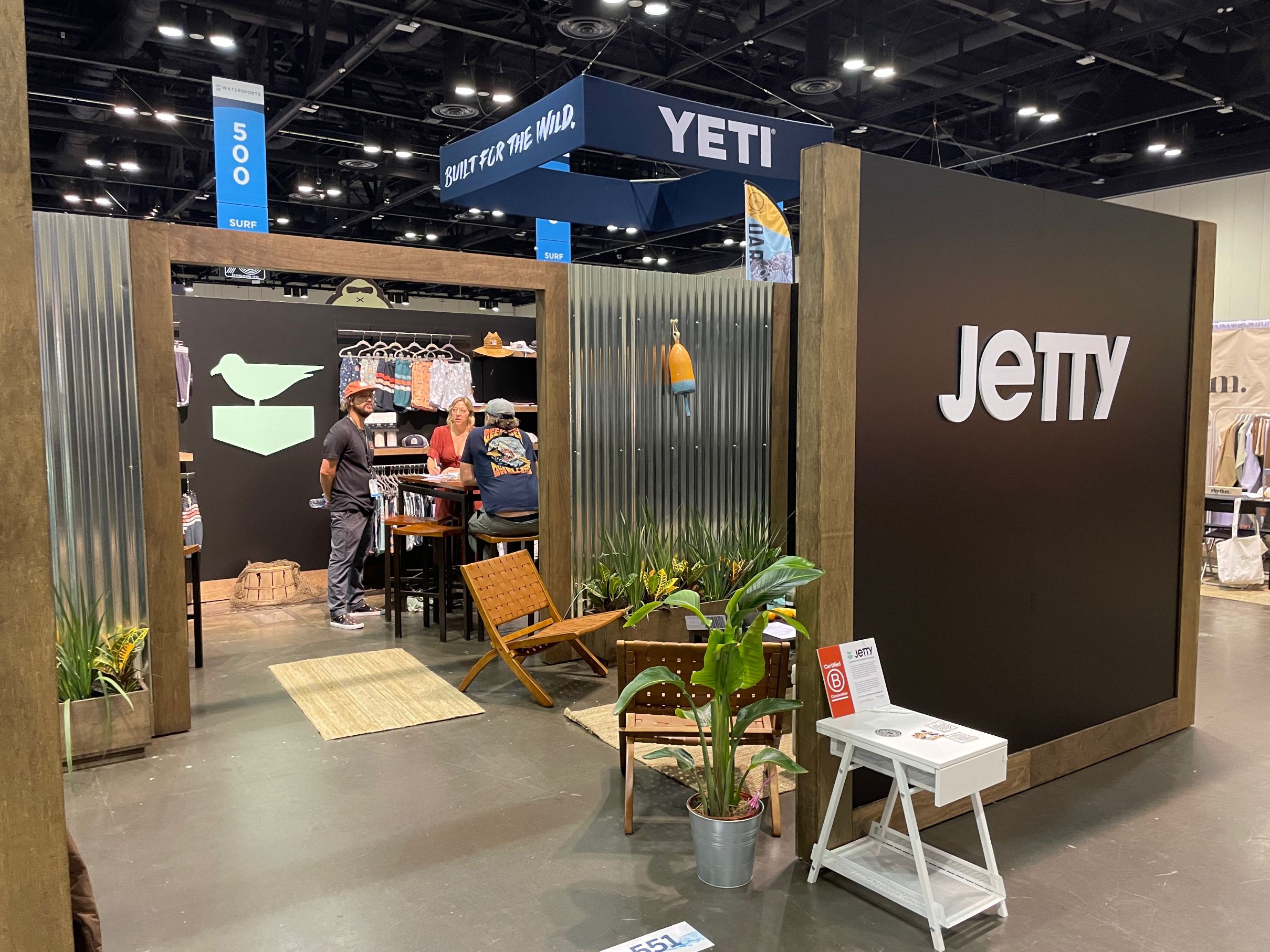 Jetty booth