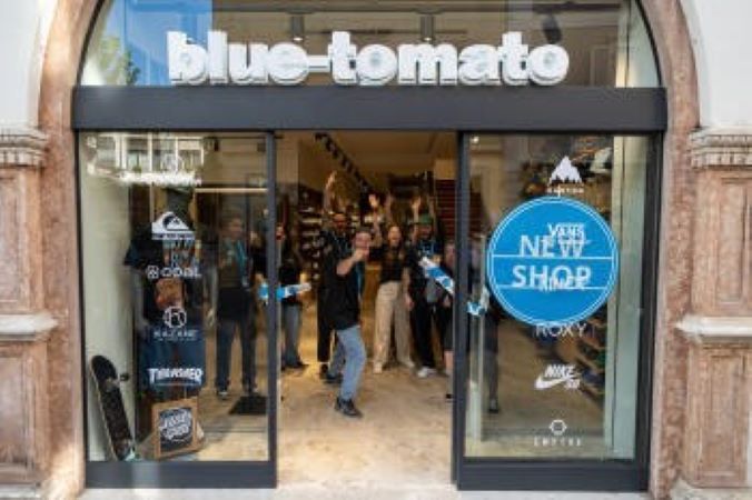 Blue Tomato Opens Up First Shop In Italy - Boardsport SOURCE
