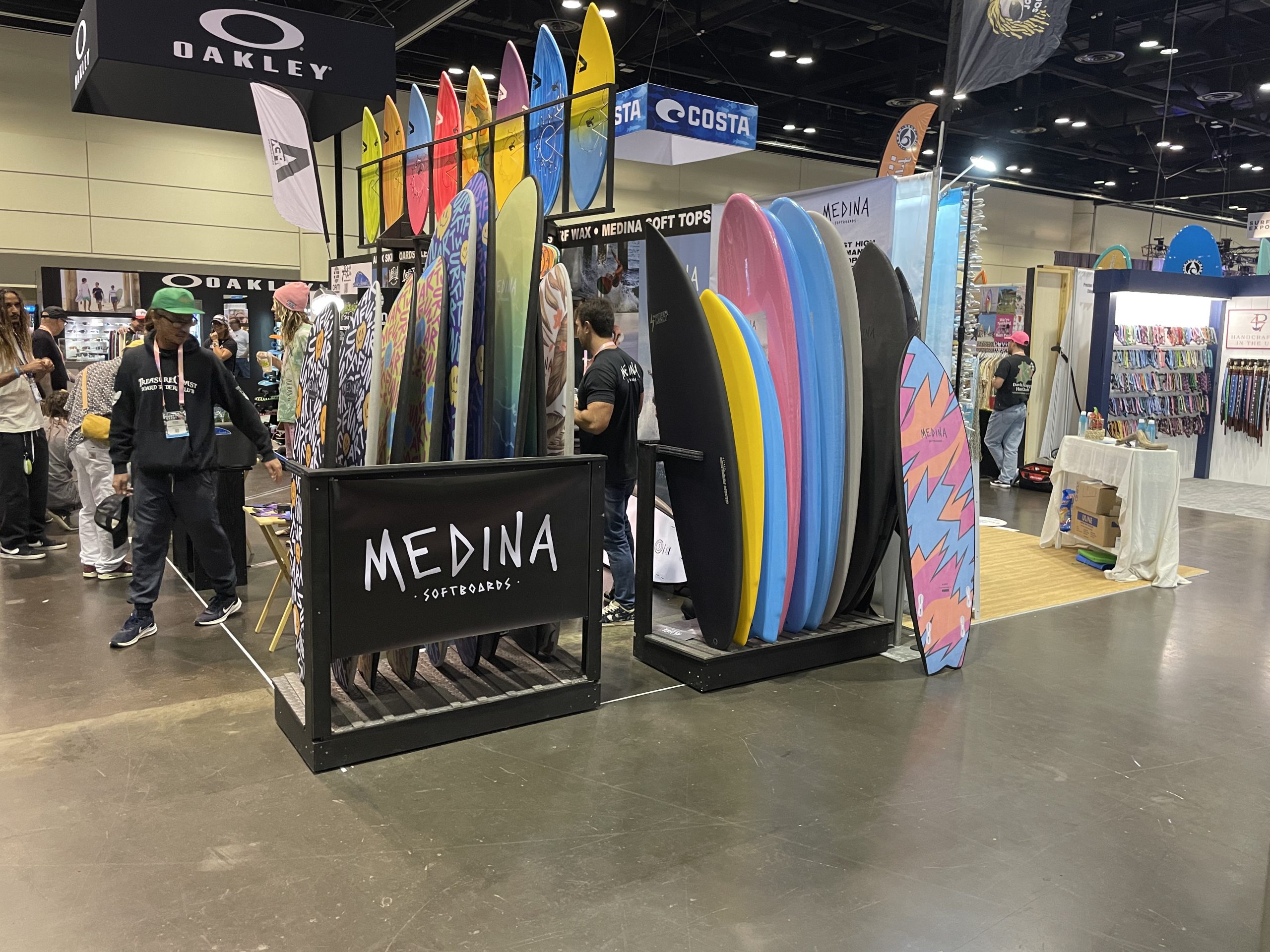 Medina booth