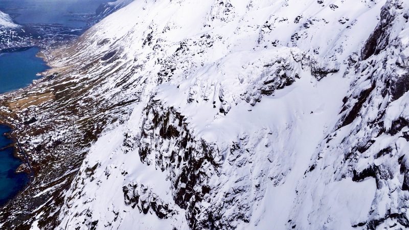 splitboard2025_splitboarding_xavierdelerue_lofoten_horizontal