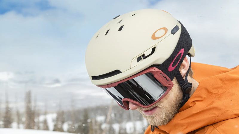 Oakley Snow_FW24_MODBC_Header