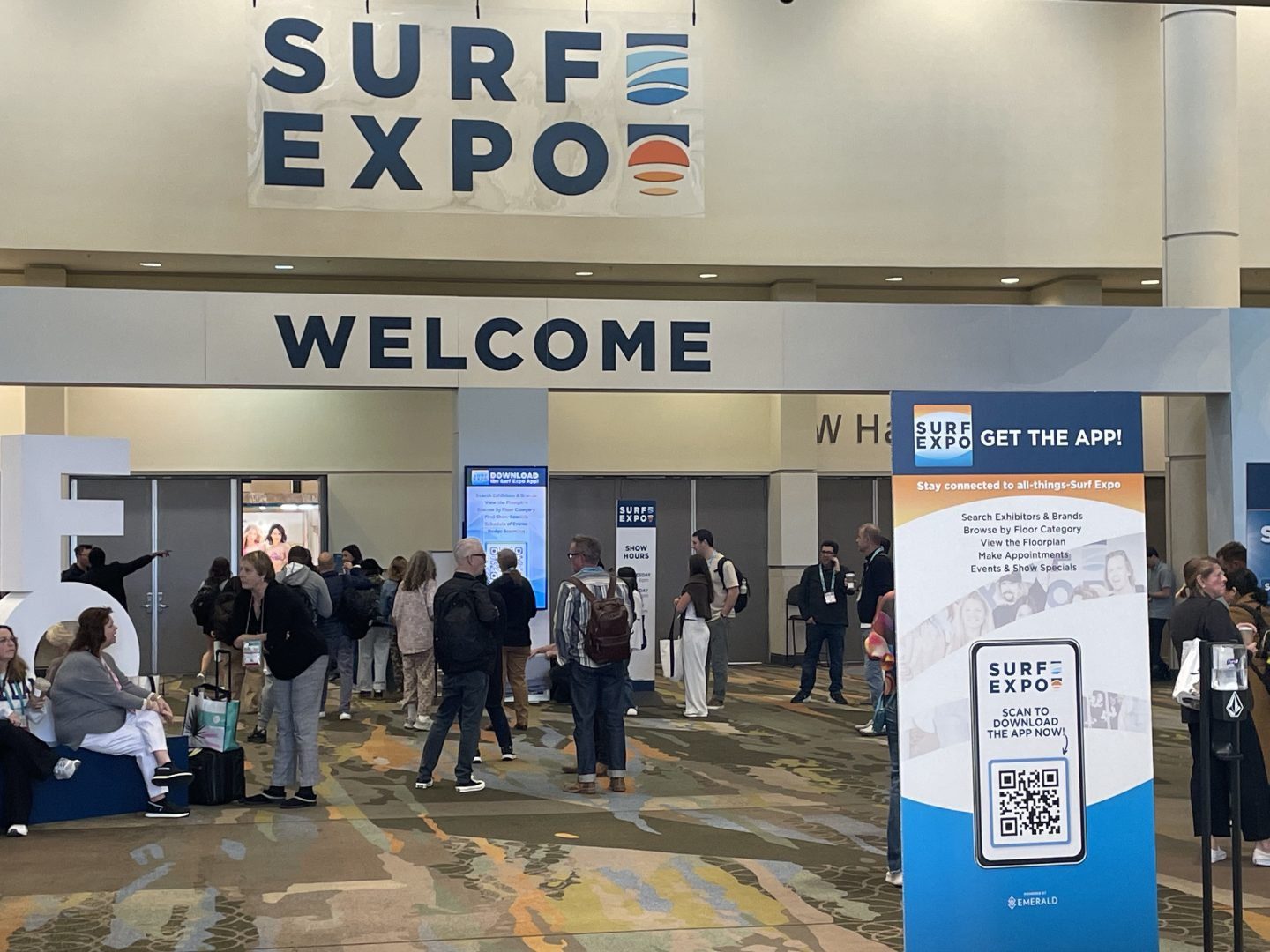 1 Surf Expo's entrance